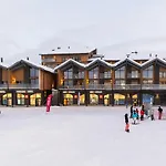 Cranberry A 1 Ski-in Ski-out Visit Apartamento Levi