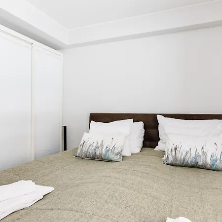 Cranberry A 1 Ski-in Ski-out Visit Apartment *