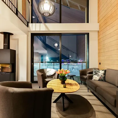 Cranberry A 1 Ski-in Ski-out Visit Apartment Levi