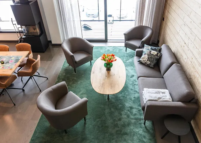 Cranberry A 1 Ski-in Ski-out Visit * Levi